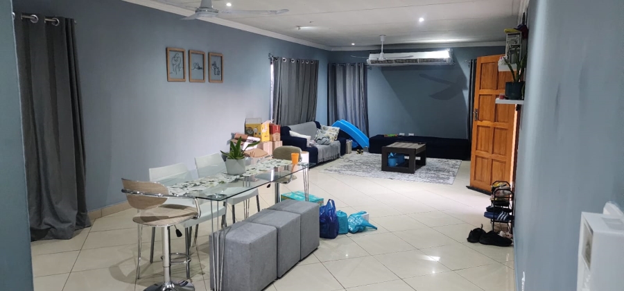 6 Bedroom Property for Sale in Zinniaville North West